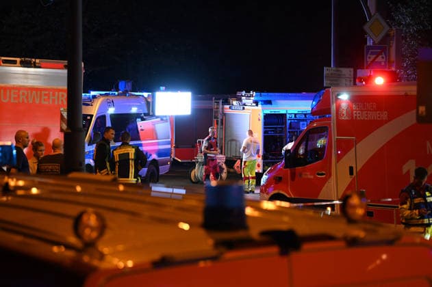 1 killed, more than 10 injured as vehicle ploughs into crowd at parade in Berlin BERLIN, GERMANY - JULY 26: Police and emergency services work at the scene of the incident in Berlin, Germany, on July 26, 2026. One person was killed and more than 10 injured Saturday after a vehicle drove into a crowd at a parade in downtown Berlin, German media reported, citing police. It occurred at around 10 pm local time (2000GMT) during the Christopher Street Day parade in the Tiergarten district. Police and emergency personnel treated the injured at the scene, though no further information was immediately available about their conditions. Volodymyr Sindieiev Anadolu Berlin Germany. Editorial use only. Please get in touch for any other usage.  Copyright: x2026xAnadoluxVolodymyrxSindieievx