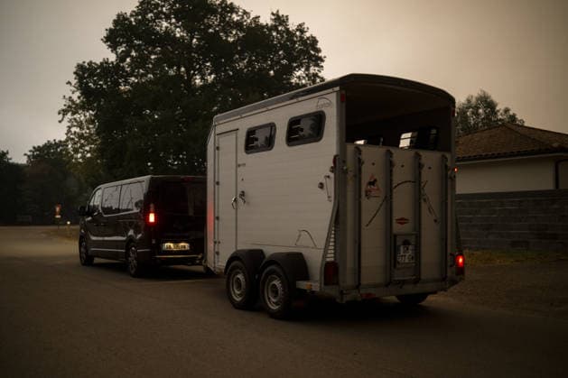 Nearly 170,000 evacuated as wildfires burn more than 74,000 acres in southwestern France MARCHEPRIME, FRANCE - JULY 25: Nearly 170,000 people were evacuated as the ongoing wildfire in France s southwestern Gironde department burned more than 30,000 hectares (74,131 acres), broadcaster BFMTV reported Saturday, on the outskirts of Bordeaux, southwestern France, on July 25, 2026. Authorities have evacuated residents from several neighborhoods in Marcheprime due to the fast-moving wildfire spreading across the Gironde region. Originating near Arcachon Bay, the destructive blaze has scorched vast forests, destroyed homes, and continues moving toward Bordeaux amid dry weather and shifting winds. Over a thousand firefighters, aided by aircraft and  Copyright: x2026xAnadoluxLorenaxSopenaxLopezx