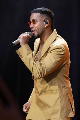 July 25, 2026, Madrid, Spain: American singer-songwriter Romeo Santos, seen live on stage during his performance Better Late Than Never at the Metropolitano stadium. Madrid Spain - ZUMAs197 20260725_aaa_s197_358 Copyright: xAtilanoxGarciax
