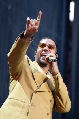 July 25, 2026, Madrid, Spain: American singer-songwriter Romeo Santos, seen live on stage during his performance Better Late Than Never at the Metropolitano stadium. Madrid Spain - ZUMAs197 20260725_aaa_s197_365 Copyright: xAtilanoxGarciax