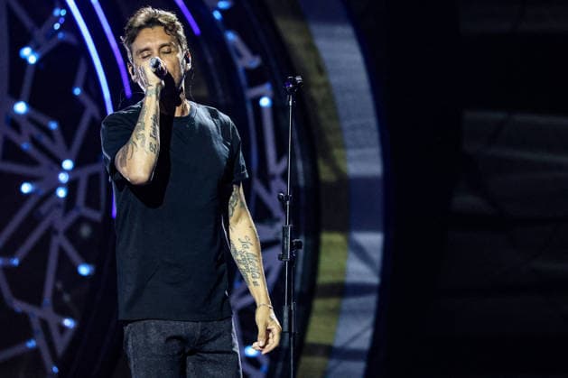 Music Concert - LA NOTTE DEI FIORI - SANREMO ESTATE Fabrizio Moro on stage at La Notte dei Fiori in Sanremo. during LA NOTTE DEI FIORI - SANREMO ESTATE, Music Concert in SANREMO, Italy, July 25 2026 SANREMO PIAN DI NAVE SANREMO Italy Copyright: xRenataxRoattinox xLiveMediax LPM_2583726