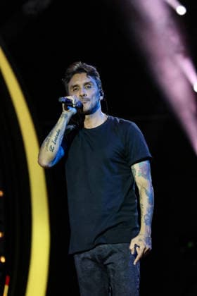 Music Concert - LA NOTTE DEI FIORI - SANREMO ESTATE Fabrizio Moro on stage at La Notte dei Fiori in Sanremo. during LA NOTTE DEI FIORI - SANREMO ESTATE, Music Concert in SANREMO, Italy, July 25 2026 SANREMO PIAN DI NAVE SANREMO Italy Copyright: xRenataxRoattinox xLiveMediax LPM_2583740