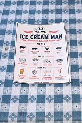 Photocall zum Kinofilm Ice Cream Man auf der San Diego Comic-Con International 2026 am Kansas City Barbeque. San Diego, 24.07.2026 *** Photo call for the movie *Ice Cream Man* at San Diego Comic-Con International 2026 at Kansas City Barbeque, San Diego, July 24, 2026 Foto:xD.xStarbuckx xFuturexImagex ice_6723
