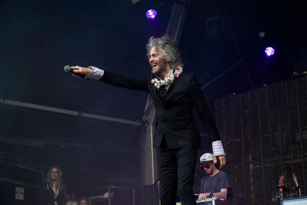 The Flaming Lips performing live at Somerset House for The Summer Series, London 25 June 2026 The Flaming Lips performing live at Somerset House for The Summer Series, London 25 June 2026 Wayne Coyne ,lead singer The Flaming Lips are an American rock band formed in Oklahoma, in ˜83. They are three-time Grammy-Award winners. The Flaming Lips are one of the most enduring, influential, unpredictable, and globally respected bands of their generation., Credit:Dafydd Owen Dafydd Owen - B5377 Avalon United Kingdom, London  Copyright: xDafyddxOwenx xDafyddxOwenx-xB5377x xAvalonx 1118736696