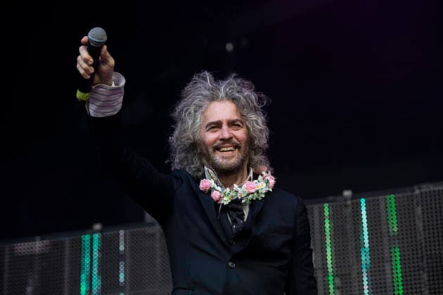 The Flaming Lips performing live at Somerset House for The Summer Series, London 25 June 2026 The Flaming Lips performing live at Somerset House for The Summer Series, London 25 June 2026 Wayne Coyne ,lead singer The Flaming Lips are an American rock band formed in Oklahoma, in ˜83. They are three-time Grammy-Award winners. The Flaming Lips are one of the most enduring, influential, unpredictable, and globally respected bands of their generation., Credit:Dafydd Owen Dafydd Owen - B5377 Avalon United Kingdom, London  Copyright: xDafyddxOwenx xDafyddxOwenx-xB5377x xAvalonx 1118736792