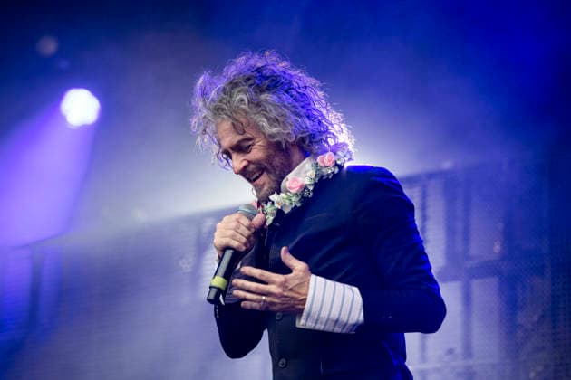 The Flaming Lips performing live at Somerset House for The Summer Series, London 25 June 2026 The Flaming Lips performing live at Somerset House for The Summer Series, London 25 June 2026 Wayne Coyne ,lead singer The Flaming Lips are an American rock band formed in Oklahoma, in ˜83. They are three-time Grammy-Award winners. The Flaming Lips are one of the most enduring, influential, unpredictable, and globally respected bands of their generation., Credit:Dafydd Owen Dafydd Owen - B5377 Avalon United Kingdom, London  Copyright: xDafyddxOwenx xDafyddxOwenx-xB5377x xAvalonx 1118737283