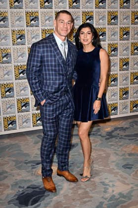 John Cena mit Ehefrau Shay Shariatzadeh beim Photocall zu Apple TV Film Matchbox the Movie auf der San Diego Comic-Con International 2026 im Hilton Bayfront Hotel. San Diego, 25.07.2026 *** John Cena with his wife Shay Shariatzadeh at the photo call for the Apple TV film *Matchbox the Movie* at San Diego Comic-Con International 2026 at the Hilton Bayfront Hotel in San Diego, July 25, 2026 Foto:xD.xStarbuckx xFuturexImagex matchbox_6716