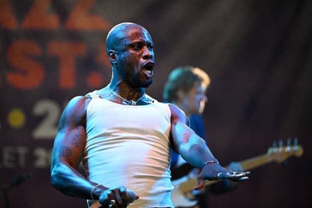 Nice Jazz Fest 2026, Day 3, July 25, Obongjayar Nice Jazz Fest 2026, July 23–25, in the Albert I Garden, between the Masséna and Théâtre de Verdure stages 458551 July 25, 2026  Copyright: xL.Urmanx xStarfacex STAR_458551_009