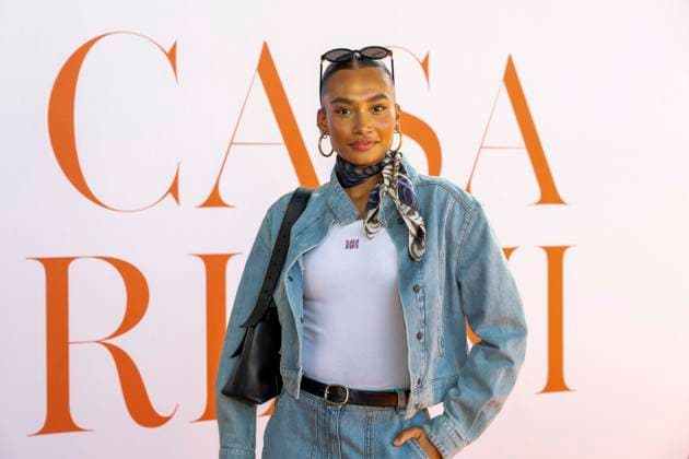 ABB RIANI - Aurelie Carina, Model (GNTM Gewinnerin 2026) zu Gast auf dem Orangenen Teppich bei der Casa Riani Where Fells Like Home Fashion Show praesentation der Sommerkollektion 2027 im Lido Hafen am 25.07.2026 in Duesseldorf NRW Deutschland *** ABB RIANI Aurelie Carina, 2026 Germany s Next Top Model winner, appeared on the orange carpet at the Casa Riani Where It Feels Like Home fashion show presenting the 2027 summer collection at the Lido Harbor on July 25, 2026, in Düsseldorf, North Rhine-Westphalia, Germany