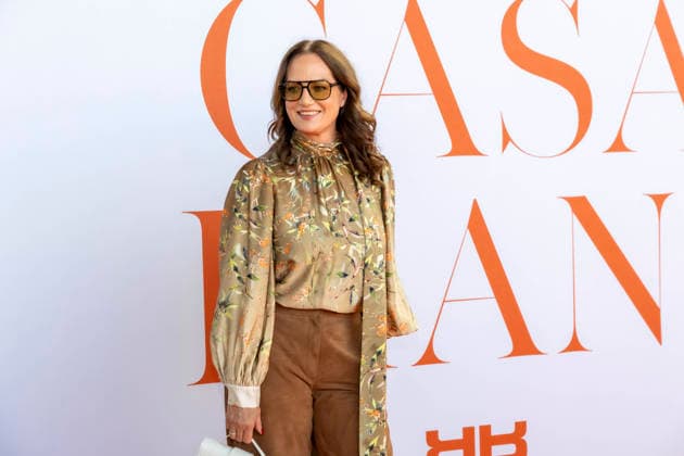 ABB RIANI - Natalia Woerner Schauspielerin mit Brille zu Gast auf dem Orangenen Teppich bei der Casa Riani Where Fells Like Home Fashion Show praesentation der Sommerkollektion 2027 im Lido Hafen am 25.07.2026 in Duesseldorf NRW Deutschland *** ABB RIANI Natalia Woerner, an actress wearing glasses, appeared on the orange carpet at the Casa Riani Where It Feels Like Home fashion show, a presentation of the 2027 summer collection, held at the Lido Harbor on July 25, 2026, in Düsseldorf, North Rhine-Westphalia, Germany