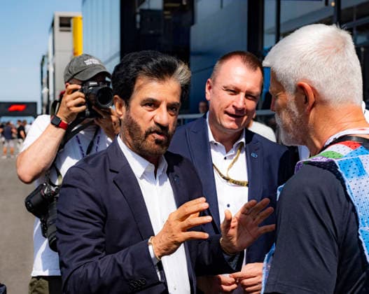 Hungarian Grand Prix 2026 - Petr Pavel and Mohammed Ben Sulayem Petr Pavel (CZE), President of the Czech Republic as a photographer, and Mohammed Ben Sulayem (UAE), President of the FIA, attend the 2026 Formula 1 AWS Hungarian Grand Prix at the Hungaroring in Budapest, Hungary on July 26, 2026. Photo by Antoine Lapeyre Reveries Agency via ABACAPRESS.COM Budapest Hungary  Copyright: xAntoinexLapeyre ReveriesxAgency ABACAx
