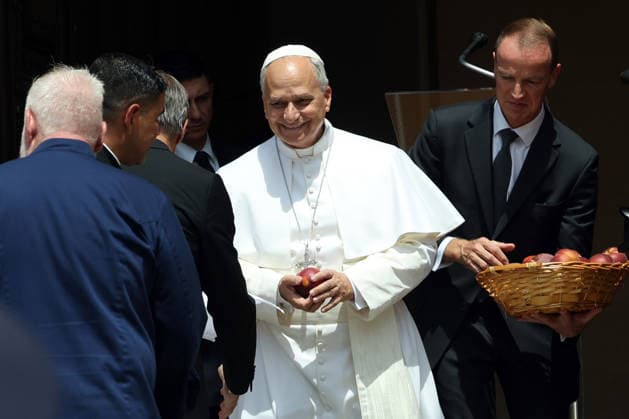 IPA87009751 - CASTEL GANDOLFO (RM) - Italy, July 26, 2026: At the end of the Angelus, the pope blesses the catch of the day. Pope Leo XIV leads the Angelus prayer from the papal residence overlooking Piazza della LibertÃ in Castel Gandolfo, addressing the faithful and pilgrims who have come from various locations to participate in the traditional Sunday event. At the conclusion of the prayer, the Pope greets those present and imparts the Apostolic Blessing.  Copyright: xmarcoxiacobuccix xmarcoxiacobuccix 87009751