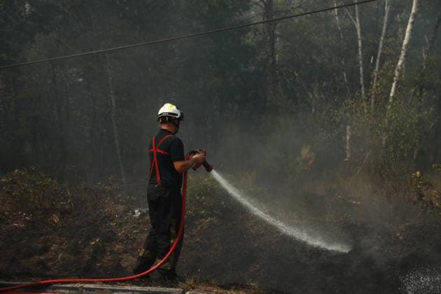 Wildfire continues to spread in France’s Gironde department GIRONDE, FRANCE - JULY 26: Firefighting operations continue as a major wildfire spreads across forest areas near Audenge in the Gironde department of southwestern France on July 26, 2026. Mohamad Salaheldin Abdelghani Alsayed Anadolu Gironde France. Editorial use only. Please get in touch for any other usage.  Copyright: x2026xAnadoluxMohamadxSalaheldinxAbdelghanixAlsayedx