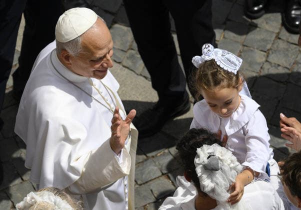 Pope Leo XIV Leads the Angelus Prayer In Castel Gandolfo - Italy Pope Leo XIV greets pilgrims after the Angelus prayer in Castel Gandolfo, near Rome, Italy where he is taking a summer break, on July 26, 2026. Photo by (EV) Matteo Pernaselci Vatican Media ABACAPRESS.COM Castel Gandolfo Italy  Copyright: xABACAx