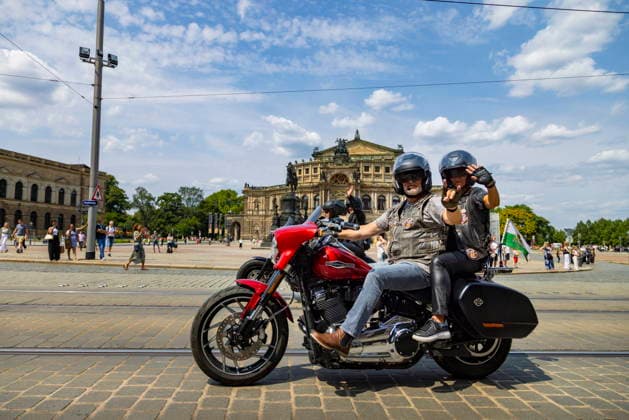 Biker Parade Harley Days Dresden, große Ausfahrt durch die Stadt, Dresden Sachsen Deutschland *** Harley Days Dresden Biker Parade, a big ride through the city, Dresden, Saxony, Germany