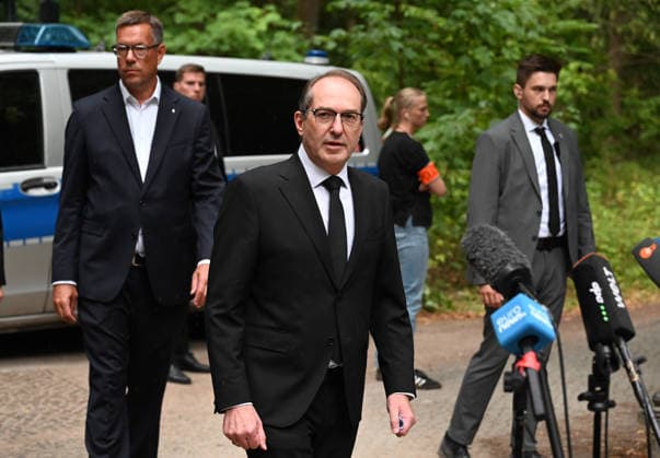 German Federal Minister of the Interior visits the scene of the incident in Berlin BERLIN, GERMANY - JULY 26: Alexander Dobrindt, German Federal Minister of the Interior speaks with journalists after visit the scene of the incident in Berlin, Germany, on July 26, 2026. Several people were injured after a vehicle drove into a crowd during the Christopher Street Day (CSD) Pride parade in central Berlin, according to local media reports. At least one person was killed and 15 others were injured in the vehicle collision, according to local media reports. Police and emergency services responded to the scene, while organizers ended the parade in the affected area. Volodymyr Sindieiev Anadolu Berlin Germany. Editorial use only. Please get in tou  Copyright: x2026xAnadoluxVolodymyrxSindieievx