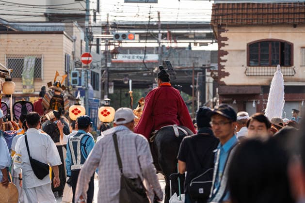 General view, July 26, 2026 - Participants carry a portable shrine (mikoshi) during the Mikoshi Togyo procession of the Sumiyoshi Matsuri at Sumiyoshi Taisha in Osaka, Japan. The annual procession is one of the festival s main events, as worshippers parade the sacred mikoshi through the surrounding streets as part of a centuries-old Shinto tradition.  aflo_339206504