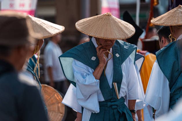 General view, July 26, 2026 - Participants carry a portable shrine (mikoshi) during the Mikoshi Togyo procession of the Sumiyoshi Matsuri at Sumiyoshi Taisha in Osaka, Japan. The annual procession is one of the festival s main events, as worshippers parade the sacred mikoshi through the surrounding streets as part of a centuries-old Shinto tradition.  aflo_339206505