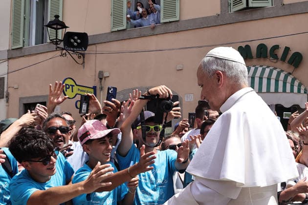 July 26, 2026 - Pope Leo XIV delivers Angelus prayer from the entrance of the Apostolic Building in Castel Gandolfo. EvandroInetti_via ZUMA Wire Rome Italy - ZUMAi15_ 20260726_zaf_i15_008 Copyright: xEvandroxInettix