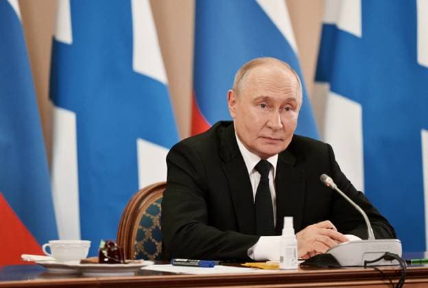 Russia Putin North Western Federal District 9212221 26.07.2026 Russian President Vladimir Putin attends a reception marking Navy Day at the Admiralty headquarters in St. Petersburg, Russia. Alexei Danichev Sputnik St. Petersburg Russia  Copyright: xAlexeixDanichevx