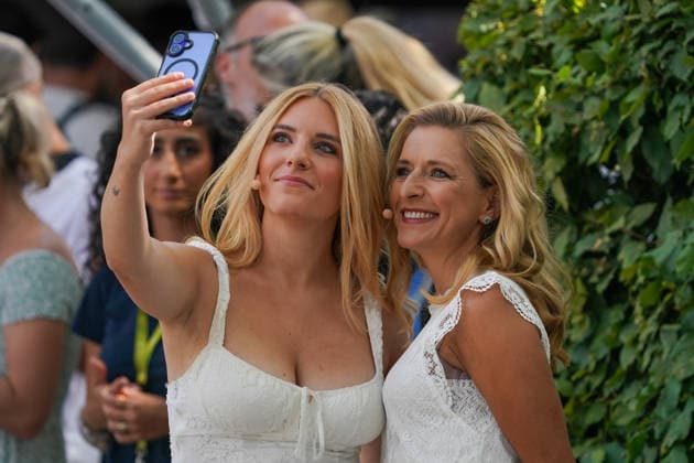 ZDF-Fernsehgarten 2026. Stefanie Hertel & Johanna Mross im ZDF Fernsehgarten mit dem Motto Family Battle am 26.07.2026 in Mainz. Mainz ZDF Fernsehgarten Rheinland-Pfalz *** ZDF Fernsehgarten 2026: Stefanie Hertel and Johanna Mross on ZDF Fernsehgarten, themed Family Battle, on July 26, 2026, in Mainz, Rhineland-Palatinate, Germany