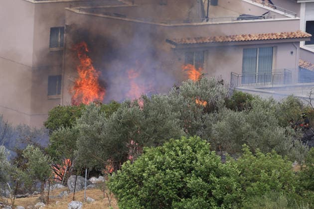 Firefighters battle wildfire near Italy s Palermo PALERMO, ITALY - JULY 26: Firefighter crews launched an aerial and ground response to contain a wildfire that broke out in scrubland near Torretta, outside Palermo on the island of Sicily, Italy on July 26, 2026. Fire engines and two firefighting aircraft were deployed as the blaze threatened nearby residential areas. Alberto Lo Bianco Anadolu Sicily Italy. Editorial use only. Please get in touch for any other usage.  Copyright: x2026xAnadoluxAlbertoxLoxBiancox