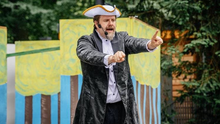 Märchenspiele 2026 der Volksbühne Wattenscheid: Generalprobe von König Drosselbart (Spielzeit vom 27. bis 31. Juli). Am 26.07.2026 in Bochum ** NUR FÜR REDAKTIONELLE ZWECKE ** EDITORIAL USE ONLY **<p>Märchenspiele 2026 der Volksbühne Wattenscheid: Generalprobe von König Drosselbart (Spielzeit vom 27. bis 31. Juli). Am 26.07.2026 in Bochum Bochum Copyright: ChristophxJendral *** 2026 Fairy Tale Plays at the Volksbühne Wattenscheid: Dress Rehearsal for *King Thrushbeard*; Running from July 27 to 31; On July 26, 2026, in Bochum ** FOR EDITORIAL USE ONLY ** EDITORIAL USE ONLY ** p Wattenscheid Volksbühne’s 2026 Fairy Tale Festival: Dress Rehearsal for *King Drosselbart*; Running from July 27 to 31; On July 26, 2026, in Bochum; Boch Copyright: ChristophxJendral doc86vy7f8bsvncja9fr37 ,EDITORIAL USE ONLY