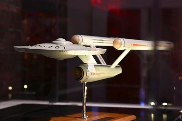 Raumschiff Enterprise Model in der Paramount+ Lounge - Impressionen von der San Diego Comic-Con International 2026. San Diego, 25.07.2026 *** Star Trek Model in the Paramount Lounge: Highlights from San Diego Comic-Con International 2026 San Diego, July 25, 2026 Foto:xD.xStarbuckx xFuturexImagex sdcc_impressionen_6710