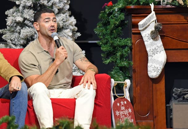 July 26, 2026, Dahlonega, Georgia, USA: Jesse Metcalfe at Christmas in a Small Town, University of North Georgia Convocation Center, Dahlonega, Georgia July 26, 2026 Dahlonega USA  - ZUMAs380 20260726_zep_s380_027 Copyright: xDerekxStormx