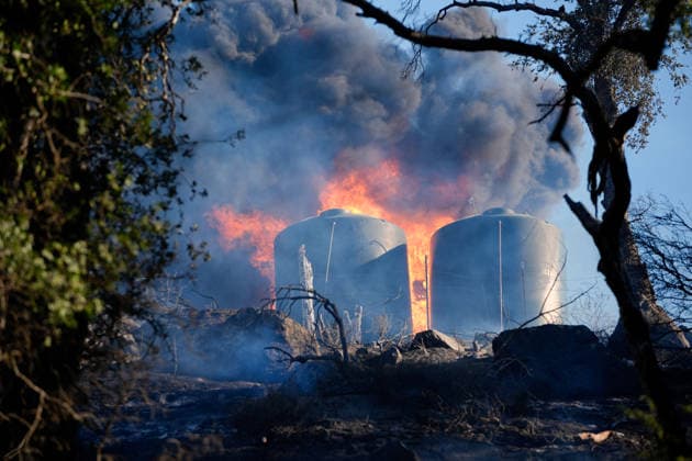 Mines Fire of wildfire continues in Santa Clara County of California SANTA CLARA COUNTY, CALIFORNIA - JULY 26: A view of burning area as crews battle with wildfire named as Mines Fire in Santa Clara County, California on July 26, 2026. Tayfun Coskun Anadolu California United States. Editorial use only. Please get in touch for any other usage.  Copyright: x2026xAnadoluxTayfunxCoskunx