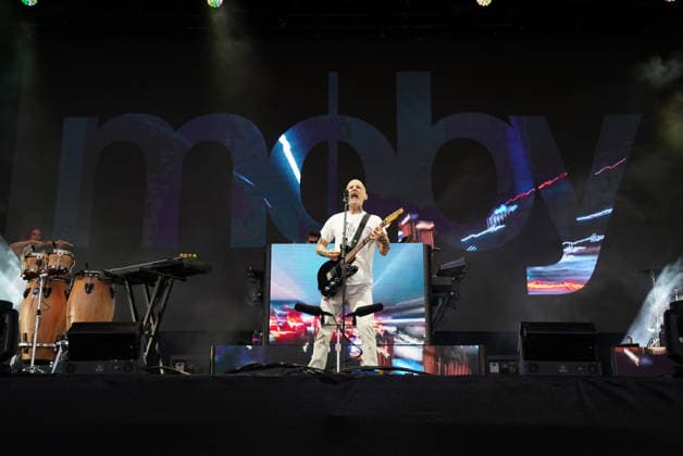 Moby perform at Brighton Beach Brighton Beach, East Sussex, UK, On The Beach presents Moby on 26 July 2026. Moby is an American musician, DJ, animal activist and vegan Also known as Richard Melville Hall, Credit:Andy Sturmey Andrew Sturmey - B1114 Avalon United Kingdom, East Sussex, Brighton  Copyright: xAndyxSturmeyx xAndrewxSturmeyx-xB1114x xAvalonx 1119022511