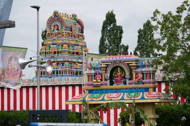 Der Sri Kamadchi Ampal Tempel in Hamm-Uentrop, Hinduistisches Tempelfest in Hamm, Sri Kamadchi Ampal Tempels in Hamm-Uentrop, 26.07.2026 *** The Sri Kamadchi Ampal Temple in Hamm Uentrop, Hindu Temple Festival in Hamm, Sri Kamadchi Ampal Temple in Hamm Uentrop, July 26, 2026