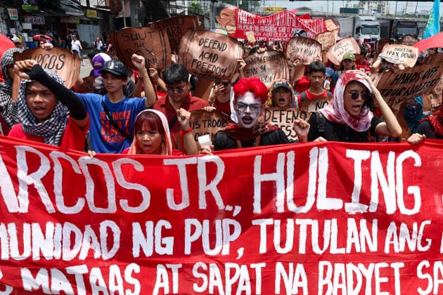Groups protest as Philippine President Marcos delivers national address in Congress QUEZON CITY, PHILIPPINES - JULY 27: Various civil rights groups march towards the House of Representatives, as Philippine President Ferdinand Bongbong Marcos Jr. will deliver his State of the Nation address at the congress, in Quezon City, Metro Manila, Philippines, on July 27, 2026. The President s national address is expected to touch on an array of international and domestic issues, including South China Sea disputes, Manila s ties with the United States and China, and the impacts of U.S.-Iran conflict on energy supplies and prices. Daniel Ceng Anadolu Quezon City Philippines. Editorial use only. Please get in touch for any other usage.  Copyright: x2026xAnadoluxDanielxCengx