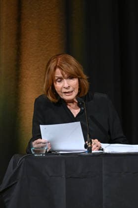 Lesung aus Loriots Szenen einer Ehe mit Senta Berger und Friedrich von Thun, im Toscana Congress in Gmunden, im Rahmen der Salzkammergut Festwochen Gmunden, fotografiert am 26.07.26. Das Bild zeigt die Schauspielerin Sents Berger 2026 - Lesung aus Loriots Szenen einer Ehe mit Senta Berger und Friedrich von Thun, im Toscana Congress in Gmunden, im Rahmen der Salzkammergut Festwochen Gmunden, am 26.07.26 *** Reading from Loriot’s *Scenes from a Marriage* with Senta Berger and Friedrich von Thun, at the Toscana Congress in Gmunden, as part of the Salzkammergut Festival in Gmunden, photographed on July 26, 2026. The photo shows actress Senta Berger in 2026. Reading from Loriot’s *Scenes from a Marriage* with Senta Berger and Friedrich von