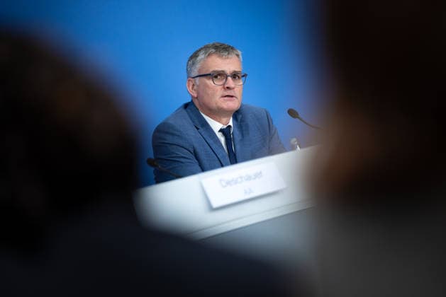 regierungspressekonferenz Deutschland, Berlin am 27. Juli 2026: Sprecher der Bundesregierung Stefan Kornelius stellt sich in der Bundespressekonferenz den Fragen der Presse. *** German Government Press Conference, Berlin, July 27, 2026: Federal Government Spokesperson Stefan Kornelius answers questions from the press at the Federal Press Conference