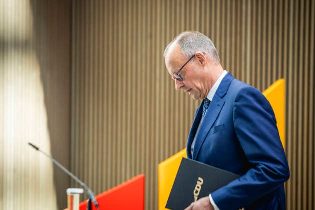 Friedrich Merz, Bundeskanzler und Parteivorsitzender der CDU, spricht zu den Medien in Berlin, 27.07.2026. Berlin Deutschland *** Friedrich Merz, Federal Chancellor and CDU Party Chairman, speaks to the media in Berlin, July 27, 2026, Berlin, Germany Copyright: xJulianexSonntagx