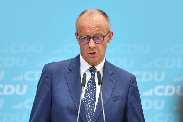 Berlin, Deutschland, 27.07.2026: Konrad-Adenauer-Haus: CDU-Bundesvorstandssitzung: CDU-Chef und Bundeskanzler Friedrich Merz auf einer Pressekonferenz nach einer Gremiensitzung. *** Berlin, Germany, July 27, 2026 Konrad Adenauer House CDU Federal Executive Committee Meeting CDU Leader and Federal Chancellor Friedrich Merz at a press conference following a committee meeting Copyright: xdtsxNachrichtenagenturx dts_128636