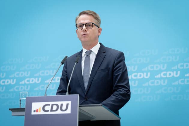 Carsten Linnemann Berlin, Konrad-Adenauer-Haus, Pressekonferenz, Carsten Linnemann, Bundesgesundheitsminister, CDU Berlin Berlin GER *** Carsten Linnemann, Berlin, Konrad Adenauer House, press conference, Carsten Linnemann, Federal Minister of Health, CDU Berlin, Berlin, GER