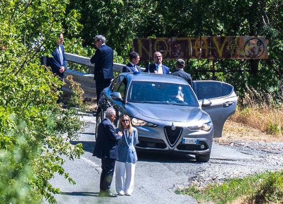July 27, 2026, Turin, To, Italy: Prime Minister Giorgia Meloni and Interior Minister Matteo Piantedosi visit the TAV construction site in Chiomonte, occupied and devastated by the No Tav movement during the march on July 25, 2026. Venaus, 27 07 2026. Turin Italy  - ZUMAa289 20260727_zia_a289_034 Copyright: xSelenexDanielex xAgfx