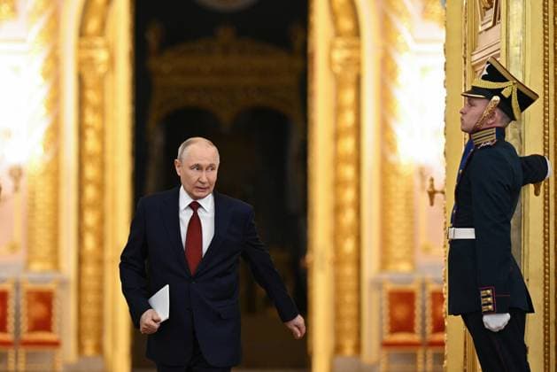 Russia Putin State Duma 9212645 27.07.2026 Russian President Vladimir Putin arrives for a meeting with members of the State Duma, the lower house of parliament, of the eighth convocation at the Kremlin in Moscow, Russia. Sergey Bobylev Sputnik Moscow Russia  Copyright: xSergeyxBobylevx