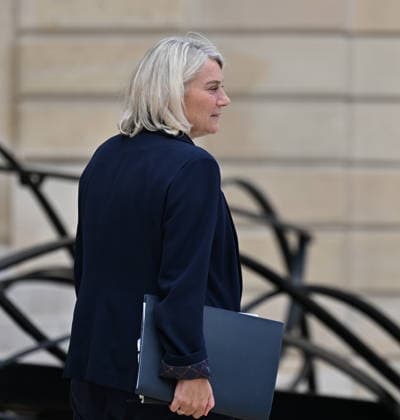 French government weekly cabinet meeting at Elysee Palace in Paris PARIS, FRANCE - JULY 27: French Health Minister Stephanie Rist leaves after a weekly cabinet meeting at the Elysee Palace in Paris, France on July 27, 2026. Mustafa Yalcin Anadolu Paris France. Editorial use only. Please get in touch for any other usage.  Copyright: x2026xAnadoluxMustafaxYalcinx
