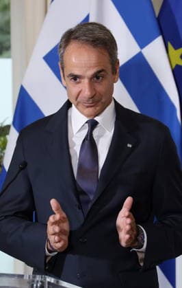 Kyriakos MITSOTAKIS trifft Christian Stocker Salzburg, Sacherm 27. 07. 2026 Kyriakos MITSOTAKIS *** Kyriakos MITSOTAKIS meets Christian Stocker in Salzburg, Sacherm, July 27, 2026 Kyriakos MITSOTAKIS 