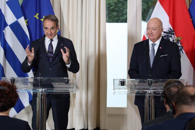 Kyriakos MITSOTAKIS trifft Christian Stocker Salzburg, Sacherm 27. 07. 2026 Kyriakos MITSOTAKIS, Christian STOCKER *** Kyriakos MITSOTAKIS meets Christian Stocker in Salzburg, Sacherm, July 27, 2026 Kyriakos MITSOTAKIS, Christian STOCKER 