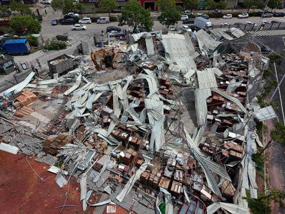 Typhoon Noul hits southern China HUIZHOU,CHINA - JULY 27: The factory was hit by strong winds as the Typhoon Noul passes through on July 27,2026 in Huizhou, Guangdong Province of China. Typhoon Noul , the 12th typhoon of this year, brought heavy winds and torrential rains along the way, causing tree lodging, road ponding, and facilities damage. The residual circulation continued to create heavy rainfall in many inland places, and the risk of secondary disasters such as flash floods and landslides was still high. John Ricky Anadolu Guangdong China. Editorial use only. Please get in touch for any other usage.  Copyright: x2026xAnadoluxJohnxRickyx