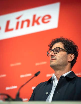 Luigi Pantisano, Vorsitzender der Partei Die Linke, aufgenommen im Rahmen einer Pressekonferenz in Berlin, 27.07.2026 Berlin Deutschland *** Luigi Pantisano, chairman of the party Die Linke, photographed during a press conference in Berlin on July 27, 2026, Berlin, Germany Copyright: xYonaxElsnerx