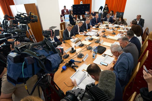 Senate Economic Committee meeting, at the Romanian Parliament, Bucharest, Romania Bucharest, Romania. 27th Jul, 2026: The Senate Economic Committee meeting, at the Romanian Parliament. The committee approved the proposal to delay the increase of the VAT on home purchases until Oct. 1. Bucharest Romania Copyright: xLucianxAlecux