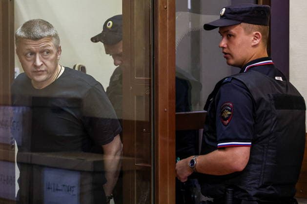 RUSSIA, MOSCOW - JULY 27, 2026: Businessman Sergei Borodin (L) appears for a hearing at Simonovsky District Court on bribery charges. Borodin is a subject of a criminal investigation against Russia s former defence minister Timur Ivanov. The court found Borodin guilty and sentenced him to 8 years in prison. Mikhail Tereshchenko TASS  95531633