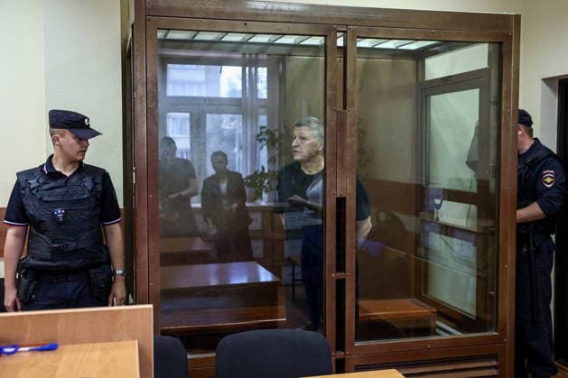 RUSSIA, MOSCOW - JULY 27, 2026: Businessman Sergei Borodin (R) appears for a hearing at Simonovsky District Court on bribery charges. Borodin is a subject of a criminal investigation against Russia s former defence minister Timur Ivanov. The court found Borodin guilty and sentenced him to 8 years in prison. Mikhail Tereshchenko TASS  95531822