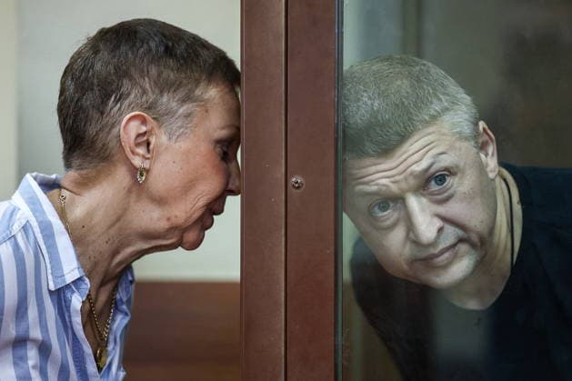 RUSSIA, MOSCOW - JULY 27, 2026: Businessman Sergei Borodin (R) appears for a hearing at Simonovsky District Court on bribery charges. Borodin is a subject of a criminal investigation against Russia s former defence minister Timur Ivanov. The court found Borodin guilty and sentenced him to 8 years in prison Moscow Russia  - ZUMAt113 20260727_zaa_t113_396 Copyright: xMikhailxTereshchenkox