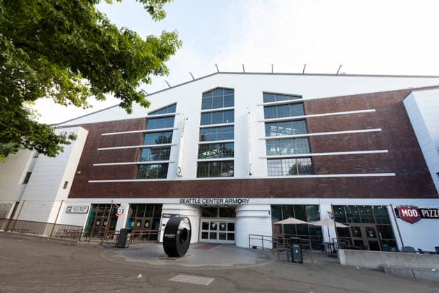 July 27, 2026, Seattle, Washington, USA: The Seattle Center Armory remains closed the morning after a shooting left three people dead at the Bite of Seattle festival in Seattle on Monday, July 27, 2026. Seattle USA  - ZUMAg235 20260727_zap_g235_001 Copyright: xPaulxChristianxGordonx